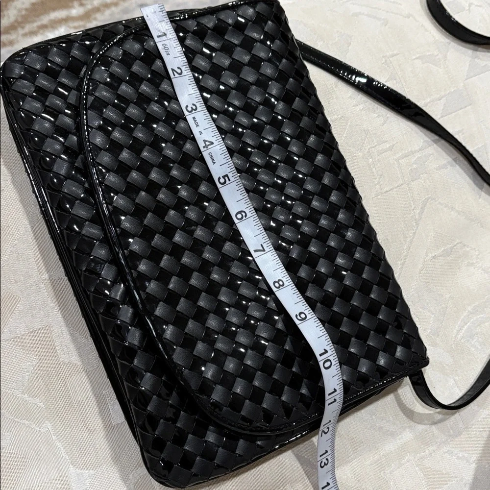 Vintage Aspects Classic leather Black Woven Crossbody shoulder clutch bag